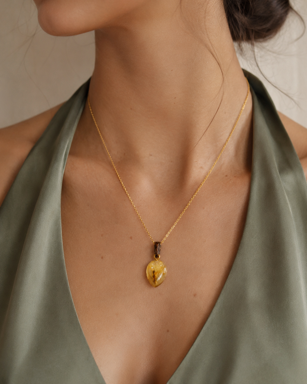 Nyphra Necklace